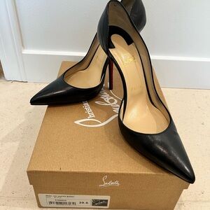 Christian Louboutin Iriza black 100 Napa Shiny size 39.5